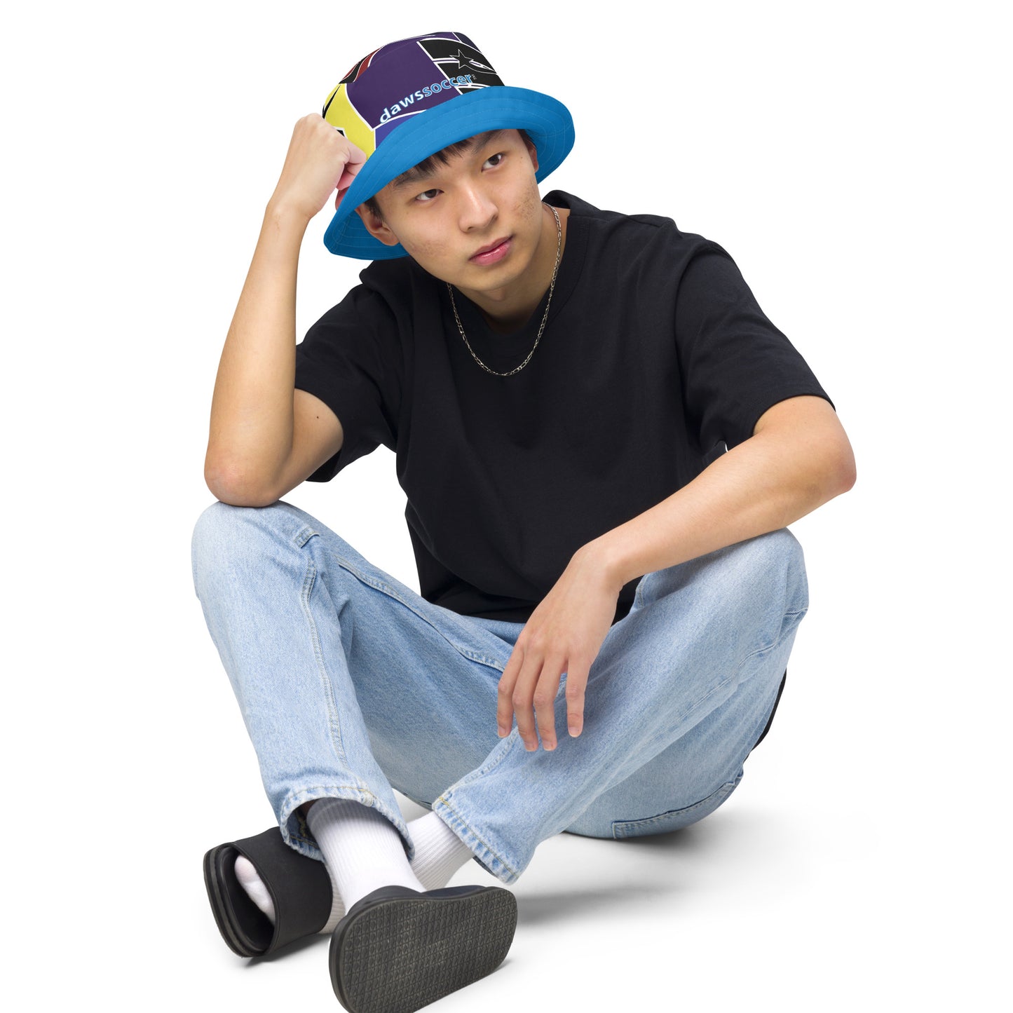 Daws soccer shape accent Reversible bucket hat