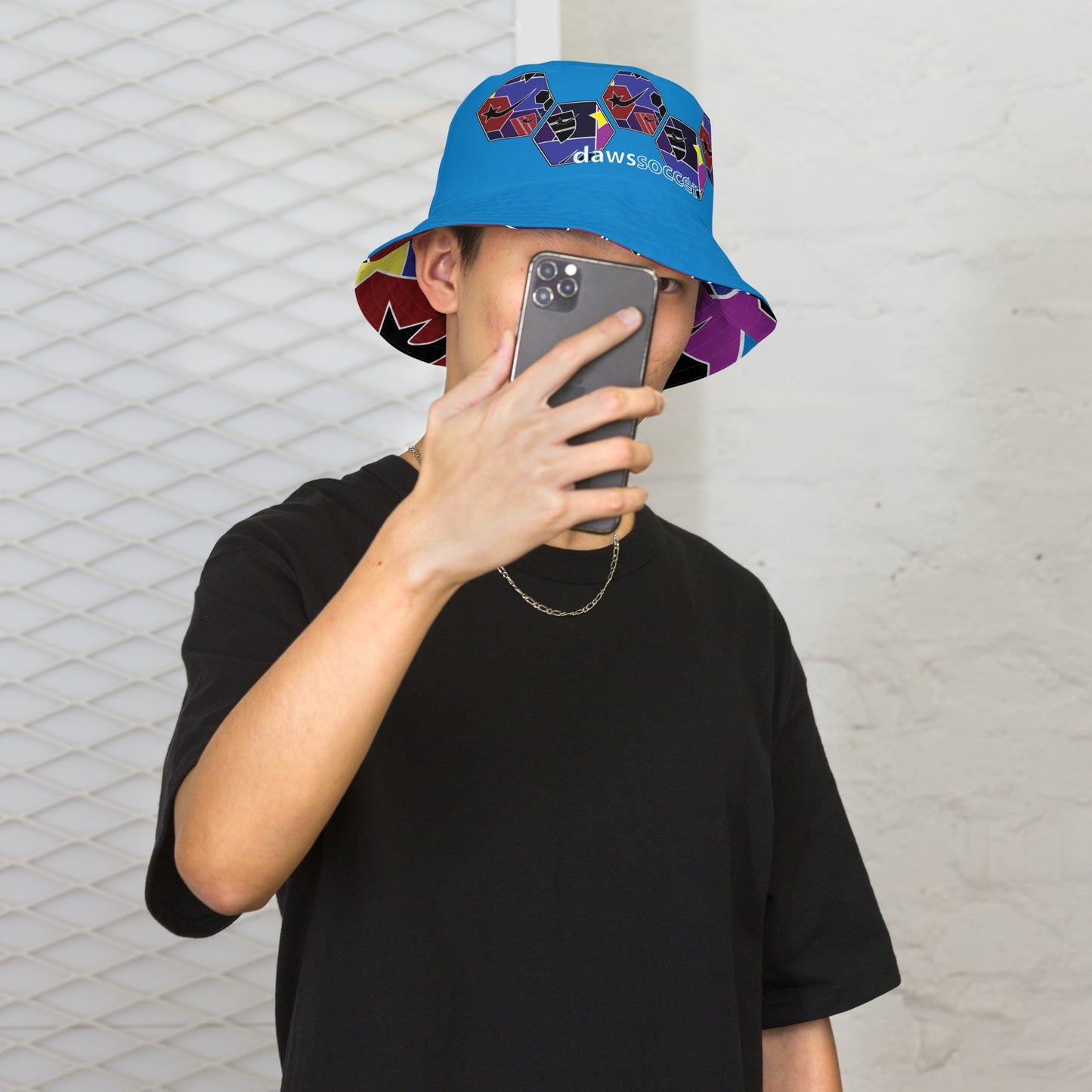 Daws soccer shape accent Reversible bucket hat