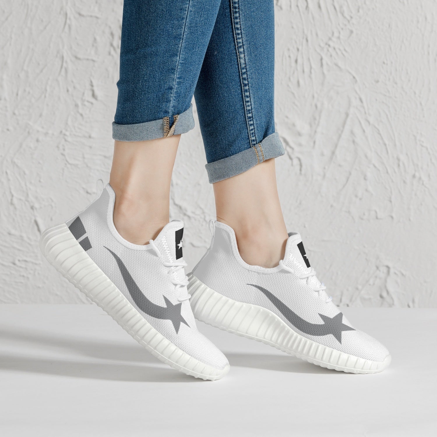 Daws Mesh Knit Sneakers - White/Black